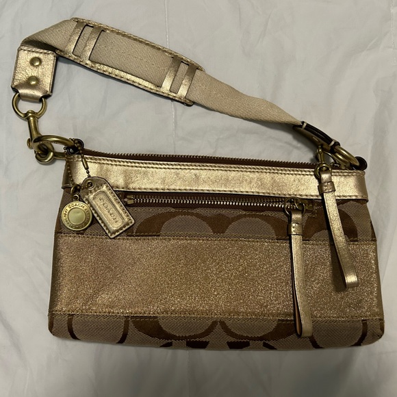Gold Coach Bag - Picture 4 of 5